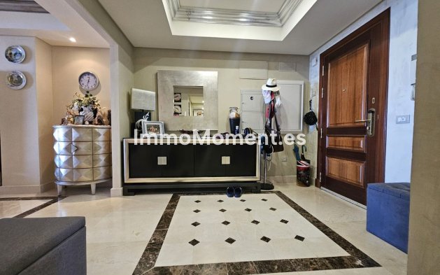 Bestaande woning - Appartement - Estepona  - Estepona Centro