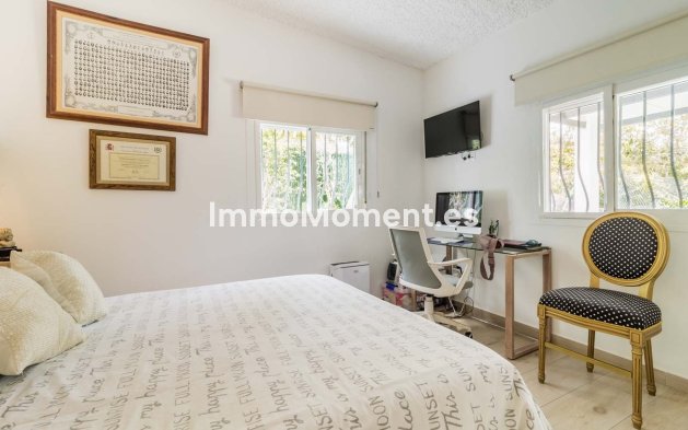 Reventa - Villa - Estepona  - Estepona Centro