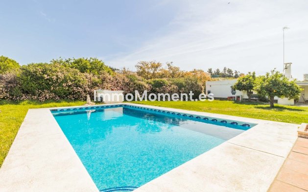 Reventa - Villa - Estepona  - Estepona Centro