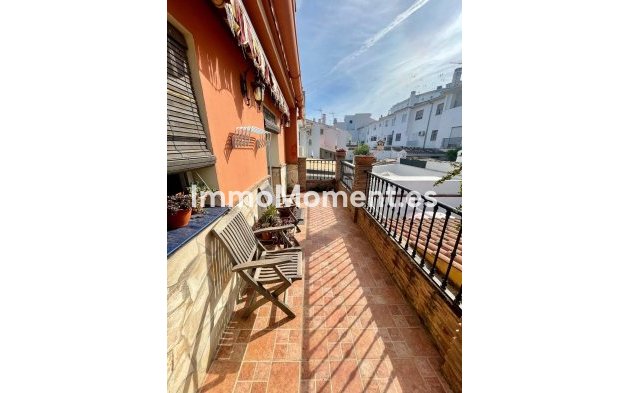 Wiederverkauf - Reihenhaus -   Inländisch - Alhaurín el Grande Centro