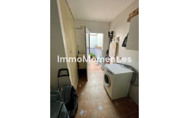 Wiederverkauf - Reihenhaus -   Inländisch - Alhaurín el Grande Centro