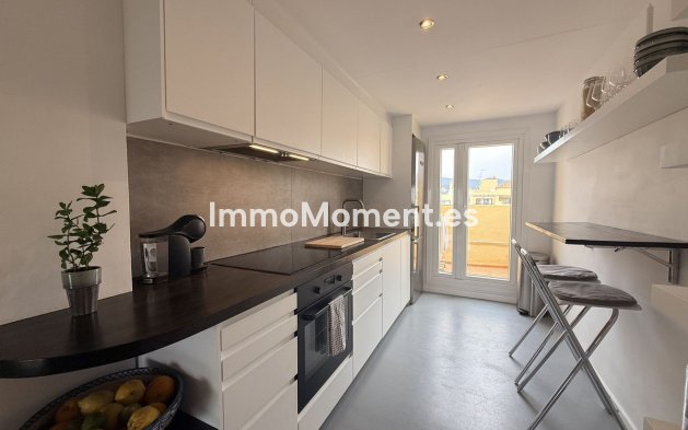 Resale - Apartment - Estepona - Selwo