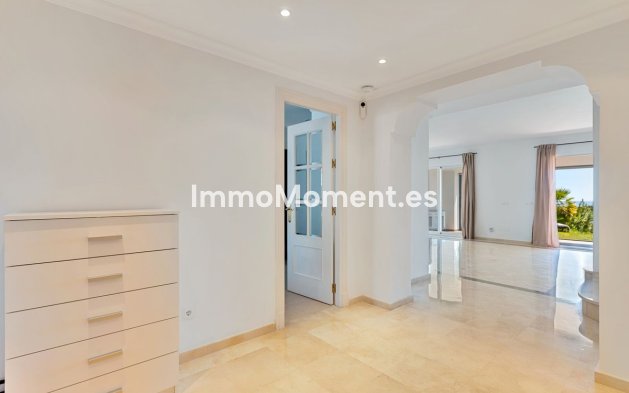 Revente - Maison mitoyenne - Estepona  - Atalaya