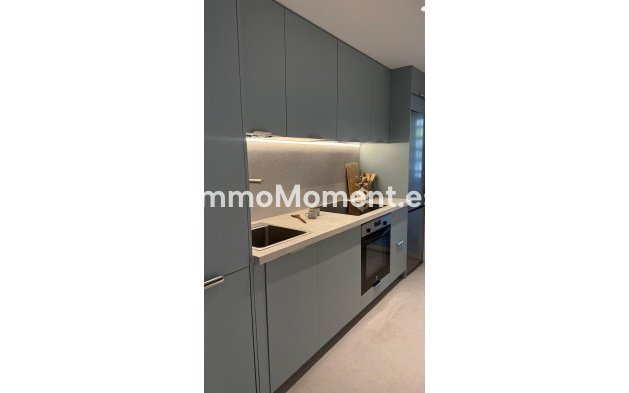 Wiederverkauf - Wohnung - Marbella - Nueva Andalucía