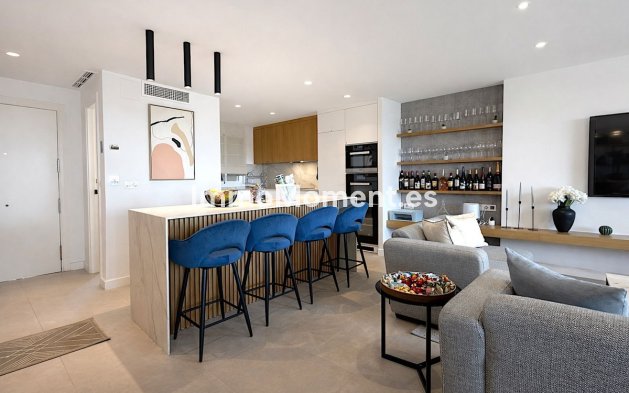 Resale - Townhouse - Estepona - Estepona Centro