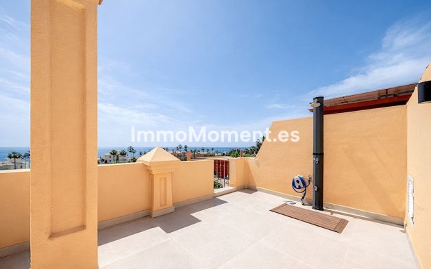 Resale - Townhouse - Estepona - Estepona Centro