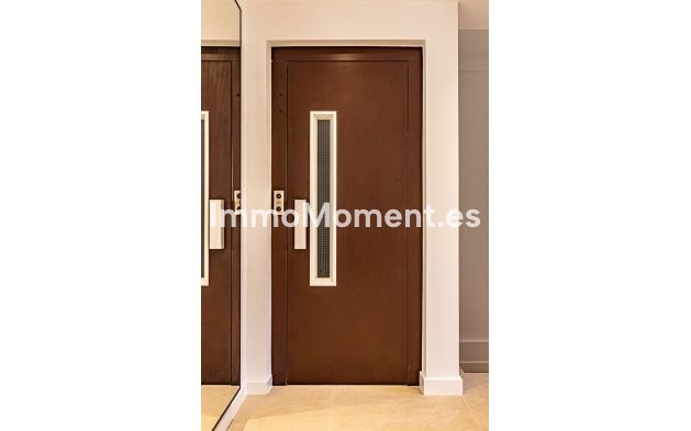 Resale - Townhouse - Estepona - Estepona Centro