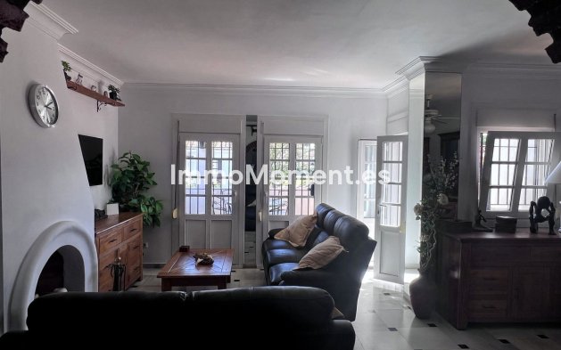 Wiederverkauf - Wohnung - Estepona  - New Golden Mile