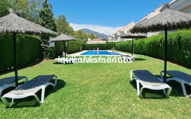 Revente - Maison mitoyenne - Marbella - Nueva Andalucía