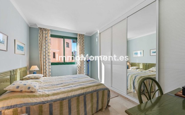 Reventa - Apartamento - Marbella - Elviria