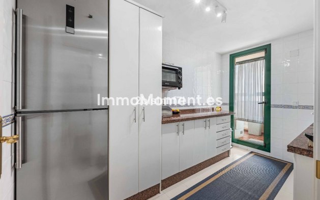 Reventa - Apartamento - Marbella - Elviria