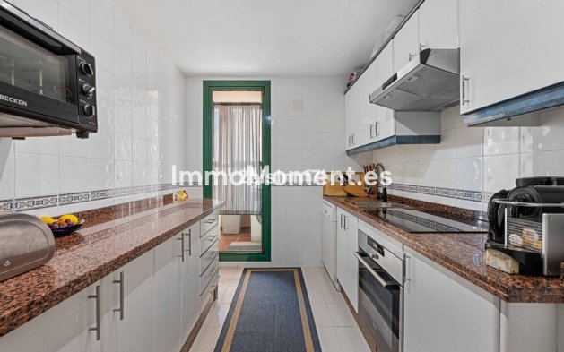 Reventa - Apartamento - Marbella - Elviria