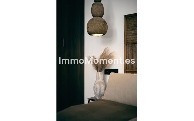 Resale - Apartment - Torrevieja - Torrevieja Centro