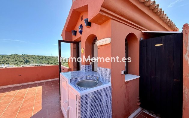 Wiederverkauf - Wohnung - Estepona  - Estepona Centro