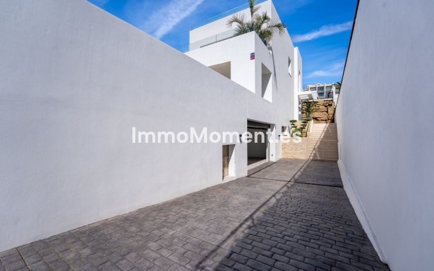 Resale - Villa - Mijas - Mijas Centro