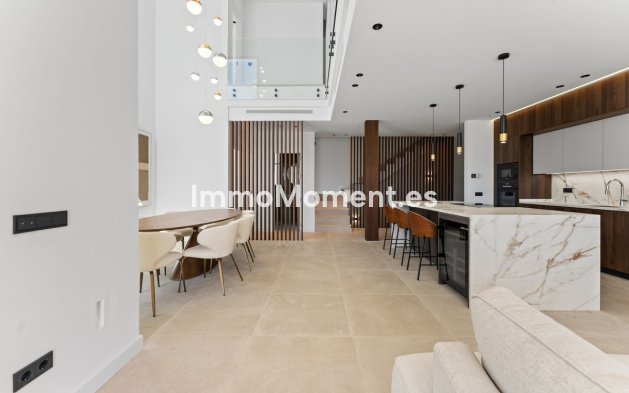 Resale - Villa - Mijas - Mijas Centro