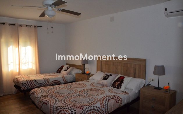 Bestaande woning - Villa - Binnenland  - Alora