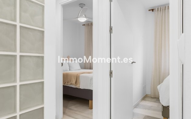 Resale - Apartment - Marbella - Nueva Andalucía