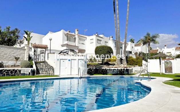 Revente - Maison mitoyenne - Estepona  - New Golden Mile