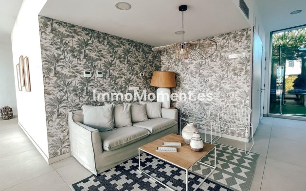 Bestaande woning - Appartement - Estepona  - Estepona Centro