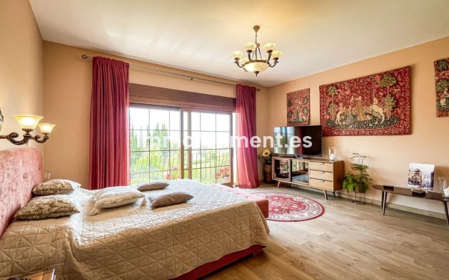 Bestaande woning - Villa - Marbella - El Rosario