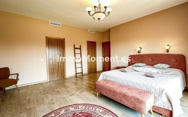 Bestaande woning - Villa - Marbella - El Rosario