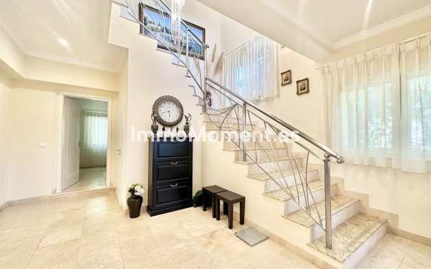 Reventa - Villa - Marbella - El Rosario