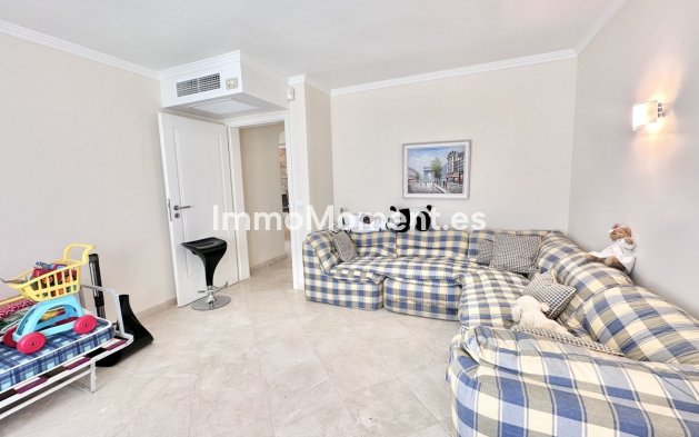 Reventa - Villa - Marbella - El Rosario