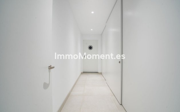 Resale - Villa - Benahavís - Benahavís Centro