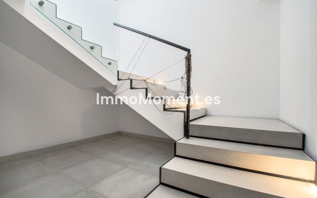 Resale - Villa - Benahavís - Benahavís Centro