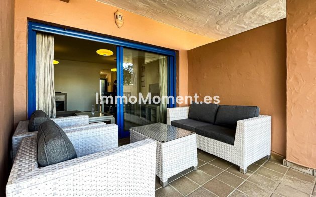 Resale - Apartment - Manilva - La Duquesa