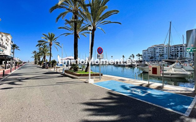 Resale - Apartment - Manilva - La Duquesa