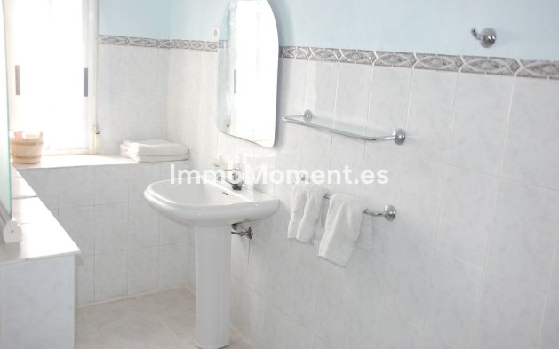 Resale - Villa - Casares - Casares Centro