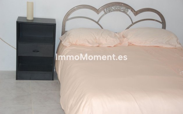 Resale - Villa - Casares - Casares Centro