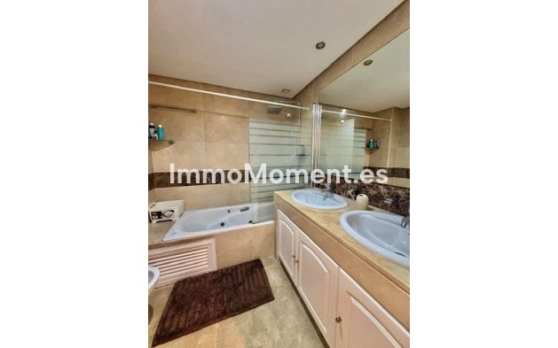 Reventa - Apartamento - Marbella - Río Real