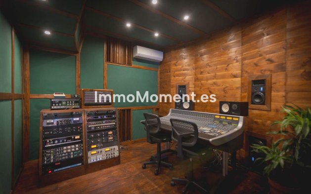 Reventa - Villa - Manilva - La Duquesa