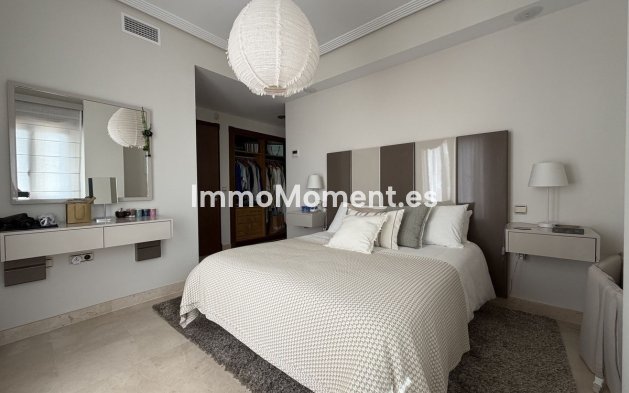 Resale - Villa - Benahavís - Benahavís Centro