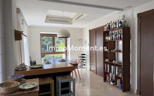 Resale - Villa - Benahavís - Benahavís Centro