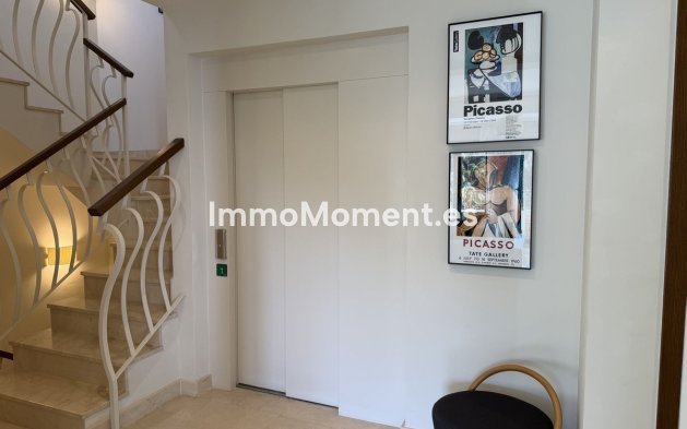 Resale - Villa - Benahavís - Benahavís Centro