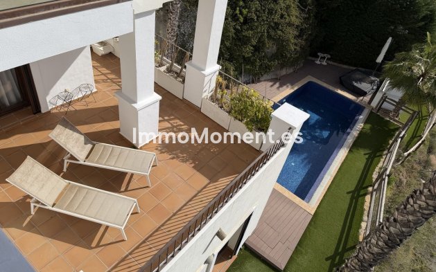 Resale - Villa - Benahavís - Benahavís Centro