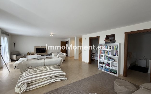 Resale - Villa - Benahavís - Benahavís Centro