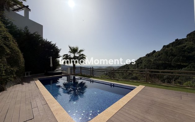 Resale - Villa - Benahavís - Benahavís Centro