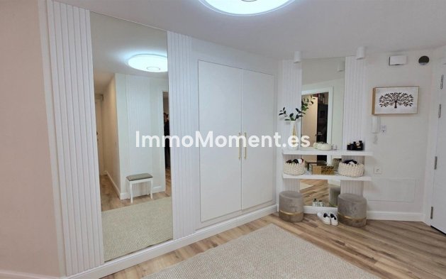 Resale - Apartment - Benalmadena - Benalmadena Centro