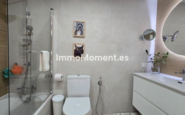 Resale - Apartment - Benalmadena - Benalmadena Centro