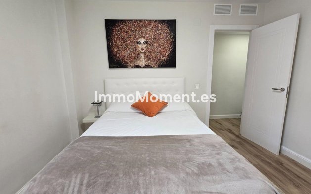 Resale - Apartment - Benalmadena - Benalmadena Centro