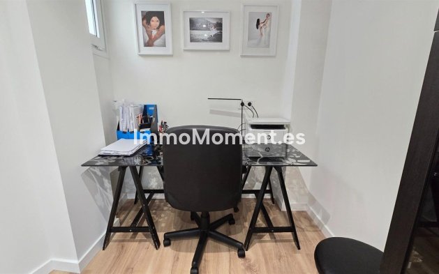 Resale - Apartment - Benalmadena - Benalmadena Centro