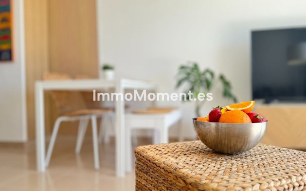 Resale - Apartment - Benalmadena - Benalmadena Centro