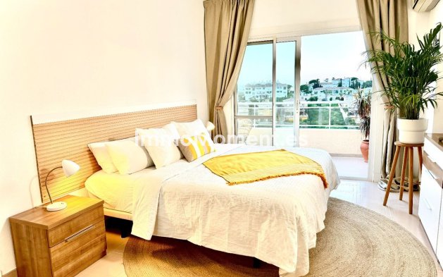 Resale - Apartment - Benalmadena - Benalmadena Centro