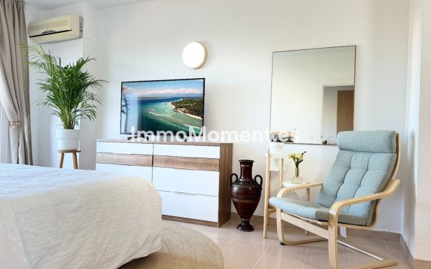 Resale - Apartment - Benalmadena - Benalmadena Centro
