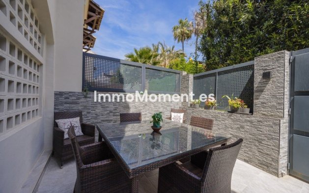 Bestaande woning - Geschakelde woning - Marbella - Nagüeles